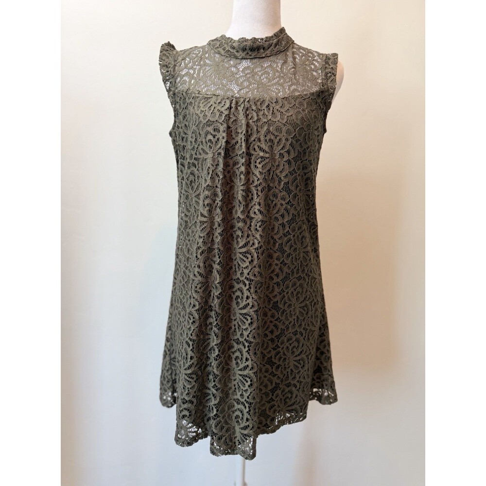 HeartSoul Olive Lace Sleeveless Tunic Top Medium Mock Neck Keyhole Boho